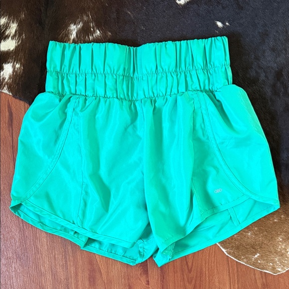 Leg3nd Vibrant Green Athletic Shorts for Women - Picture 1 of 3